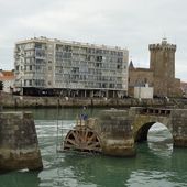 La petite jetée des Sables hier, Aujourd'hui - La Gazette des Olonnes