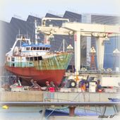 Photos de bateaux, d'épaves, de chantiers navals - Hélène SF
