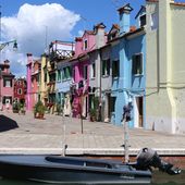 Burano adorable village tout en couleurs - Hélène SF
