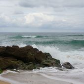 Vieux-Boucau, rochers et digue - Hélène SF