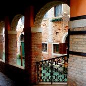 Venise en petits détails de charme, magnifique, même sous la pluie - Hélène SF