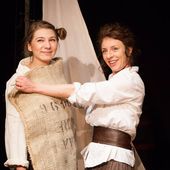 PIRATES ET CORSETS au Bouffon Théâtre ! - MAIS QUOI ?