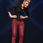 Charlotte Boisselier dans GRANDIR ET PUIS QUOI ENCORE ?! au Théâtre La Cible ! - MAIS QUOI ?