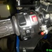 Comodo gauche Er6 (2010) sur GTR 1000 - Berna1201
