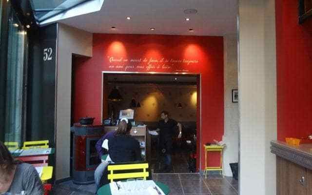 This is not an opticians but a small, tranquil bistro serving very good, modernised bistro cooking that shows real care in the kitchen