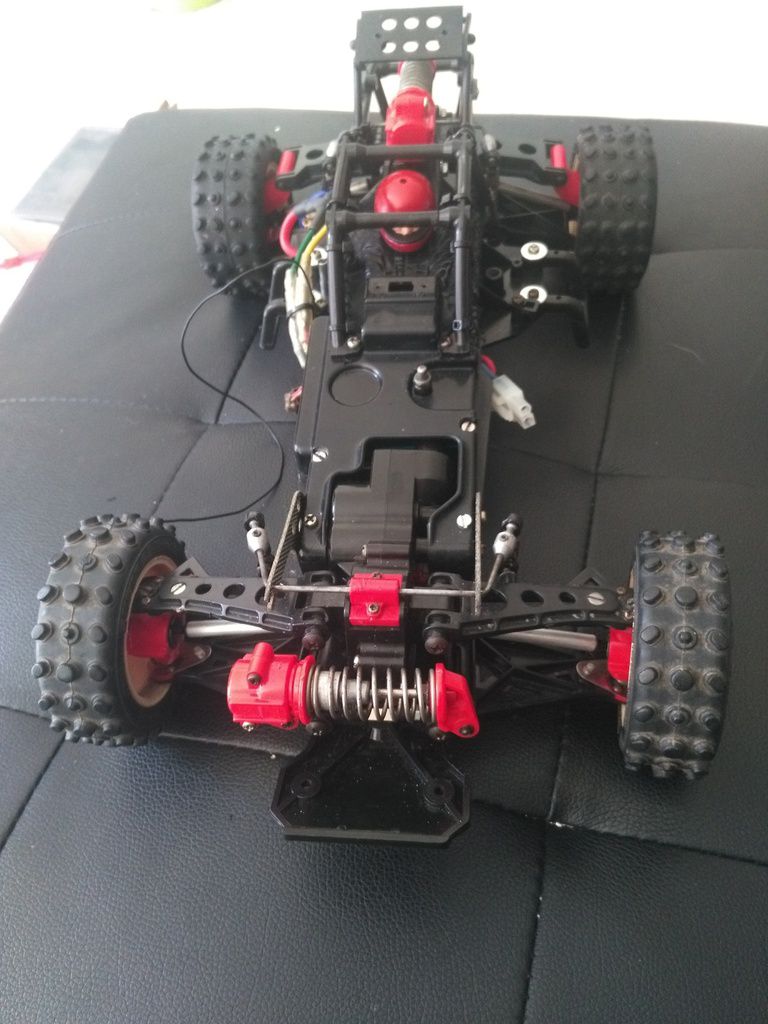 Le TAMIYA HOTSHOT RC MODEL STORY