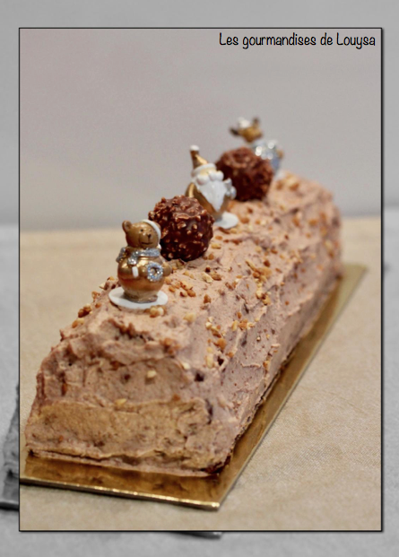 Gâteau ferrero rochers ou bûche ferrero rochers - Blog cuisine avec du  chocolat ou Thermomix mais pas que