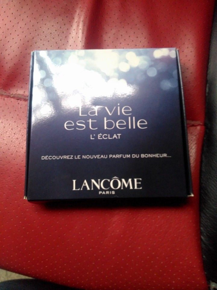 Echantillon De Parfum La Vie Est Belle De Lancôme Darknehls