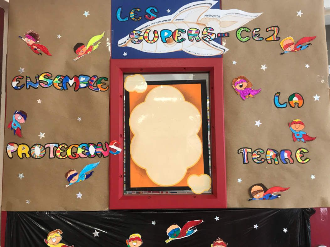 Décoration Porte De Classe Tour Du Monde Décoration de notre porte de classe -  lespetitsartistesdenathalie.over-blog.com