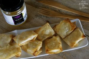 Minis bricks au chèvre, au miel et à la compote de pommes
