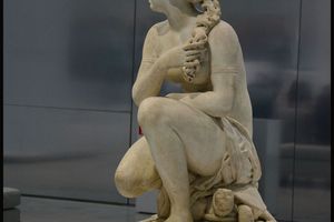 Vénus accroupie... au Louvre-Lens