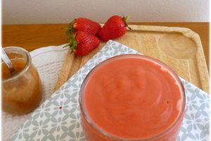 ... Smoothie Fraise et Rhubarbe ...