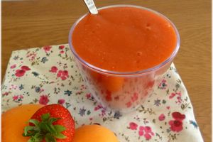 ... Smoothie aux Fraises et Abricots ...