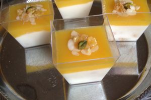 Palouza aux raisins secs et à la gelée d'orange