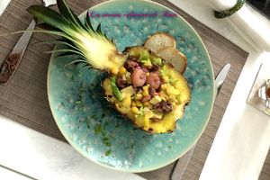 Salade à l'ananas et aux crevettes
