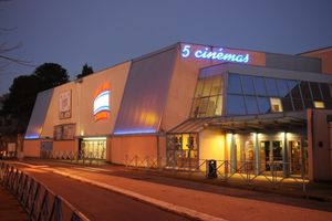 Dans les coulisses du cinéma Vers Le Large à DINAN - Vidéo produite par Café Clap