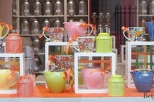 Vitrine très "pop"...