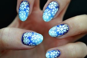 Nails art