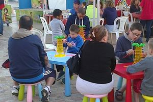 Le jeu du moment: une grande découverte pour les enfants