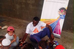 Accompagner les enfants avec des jeux pour tous les ages - Espace Culturel YARO