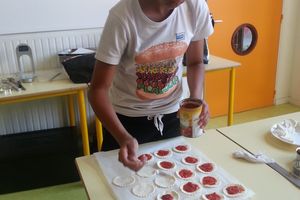 Atelier culinaire avec les jeunes de l'accompagnement à la scolarité