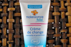 Natessance et sa crème de change pour les fesses de nos chers têtes blondes (même s'ils ne sont pas tous blonds)