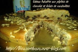 Gâteau Dakatine aux Pépites de Chocolat et Eclats de Cacahuètes