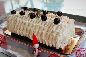 Bûche façon Forêt Noire (griottes amarena, chocolat, chantilly mascarpone)
