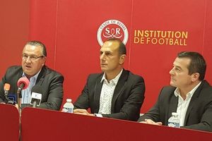 Institution, Bougez-vous le cul !