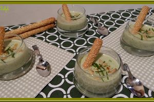 Soupe glacée de concombre