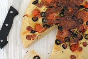 Focaccia Tomates - Olives