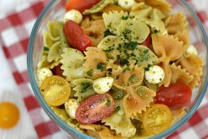 Salade de Pâtes Pesto - Tomate - Mozzarella