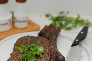 Côte de Boeuf au Gros Sel et au Barbecue