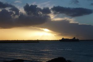 ENTREE AU PORT DE SAINT NAZAIRE