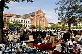 Pour tout savoir des vides greniers proches de chez vous consultez le site : http://brocabrac.fr/
