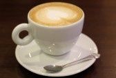 Un café parisien inspiré des antis cafés russes où l’on paie au temps passé.