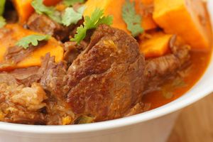 Recette : Boeuf braisé au thé rouge et aux patates douces