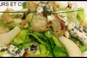 SCAROLE AUX POIRES ET AU ROQUEFORT