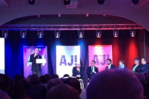 Alain Juppé en campagne