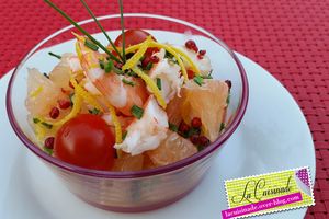 Salade d'Agrume aux Gambas et aux Baies Roses