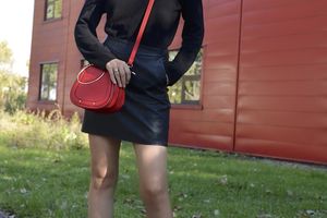 Rock'n Glam en mini jupe simili cuir 🖤❤️💥
