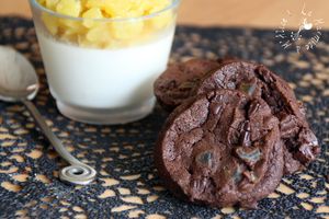 Biscuits Chocolat, Fleur de Sel & Ananas