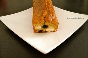 cake féta, tomates séchées, olives thym et basilic