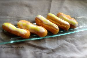 Minis éclairs au lemon curd (citron)
