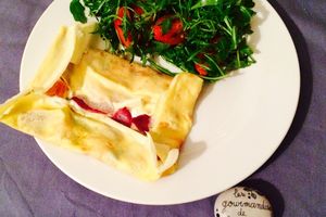 Chandeleur salée : chèvre magret abricot moelleux / sauce tomate mozza chèvre basilic