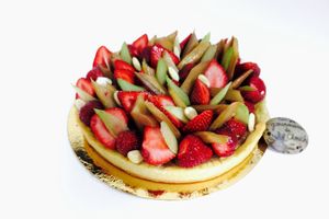 Tarte Rhubarbe et fraises de Claire Heitzler pour la fête de mères