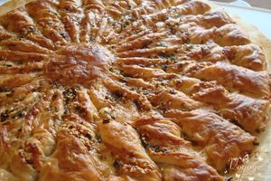 Tarte soleil au cheddar et graines de sésame
