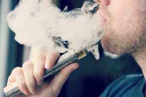 La cigarette électronique aide-t-elle vraiment à arrêter de fumer ?