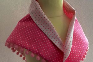 Tuto foulard pompons