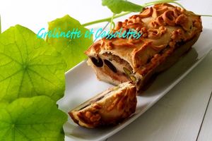 Pâté de Canard en Croûte aux Pistaches et aux Olives